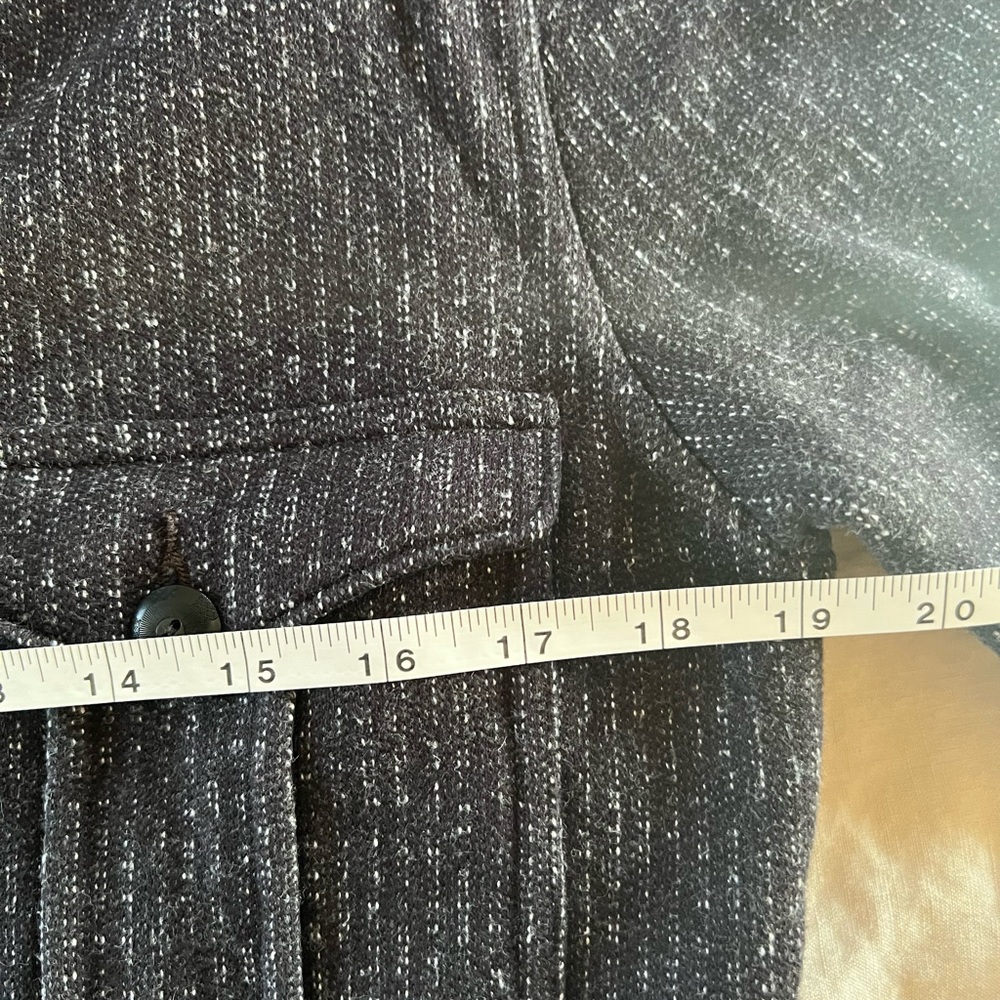 Men's Black striped cardigan - Picture 4 of 7